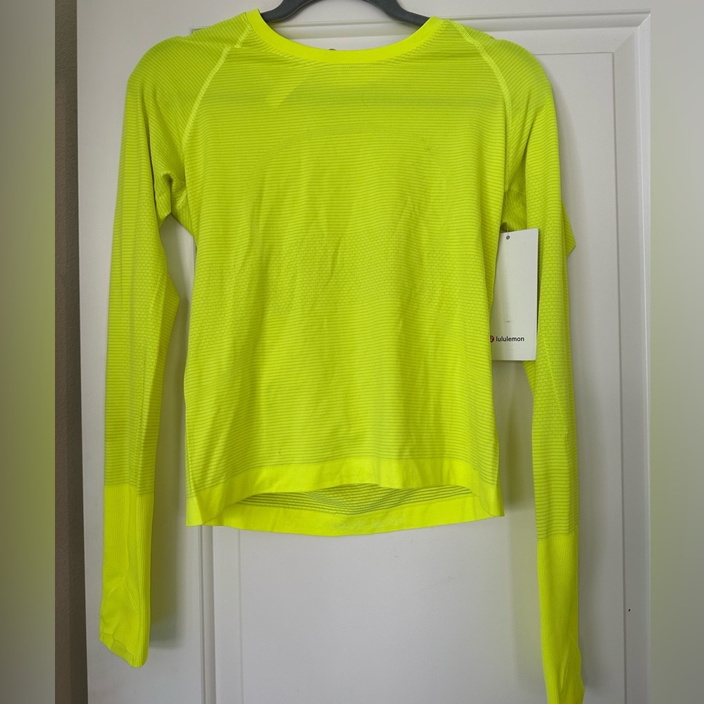 Women’s Lululemon Long Sleeve